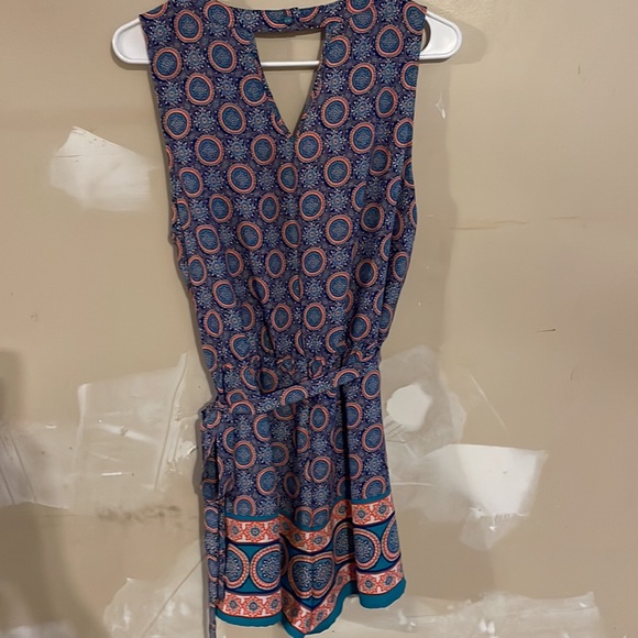 Romper - Picture 3 of 4